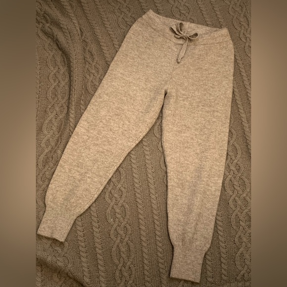 Wool blend joggers EUC - Picture 3 of 8